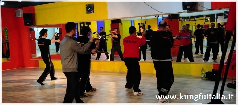 Stage Bart Cham Dao Wing Tjun Chun Tsun Kung Fu Academy Caserta Italia IMAA Sifu di Giorgio Sifu Mezzone Salvatore Scuola arti marziali difesa personale  www.kungfuitalia.it (1)